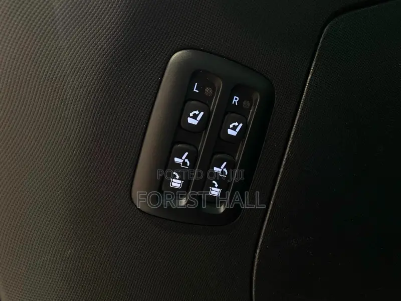 Toyota Estima 2019 Black