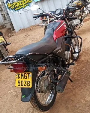Honda CBX 2024 Red