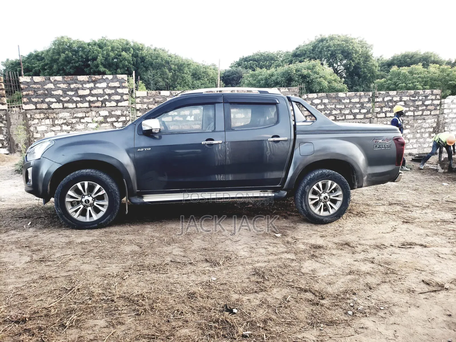 Isuzu D-MAX 2020 Gray