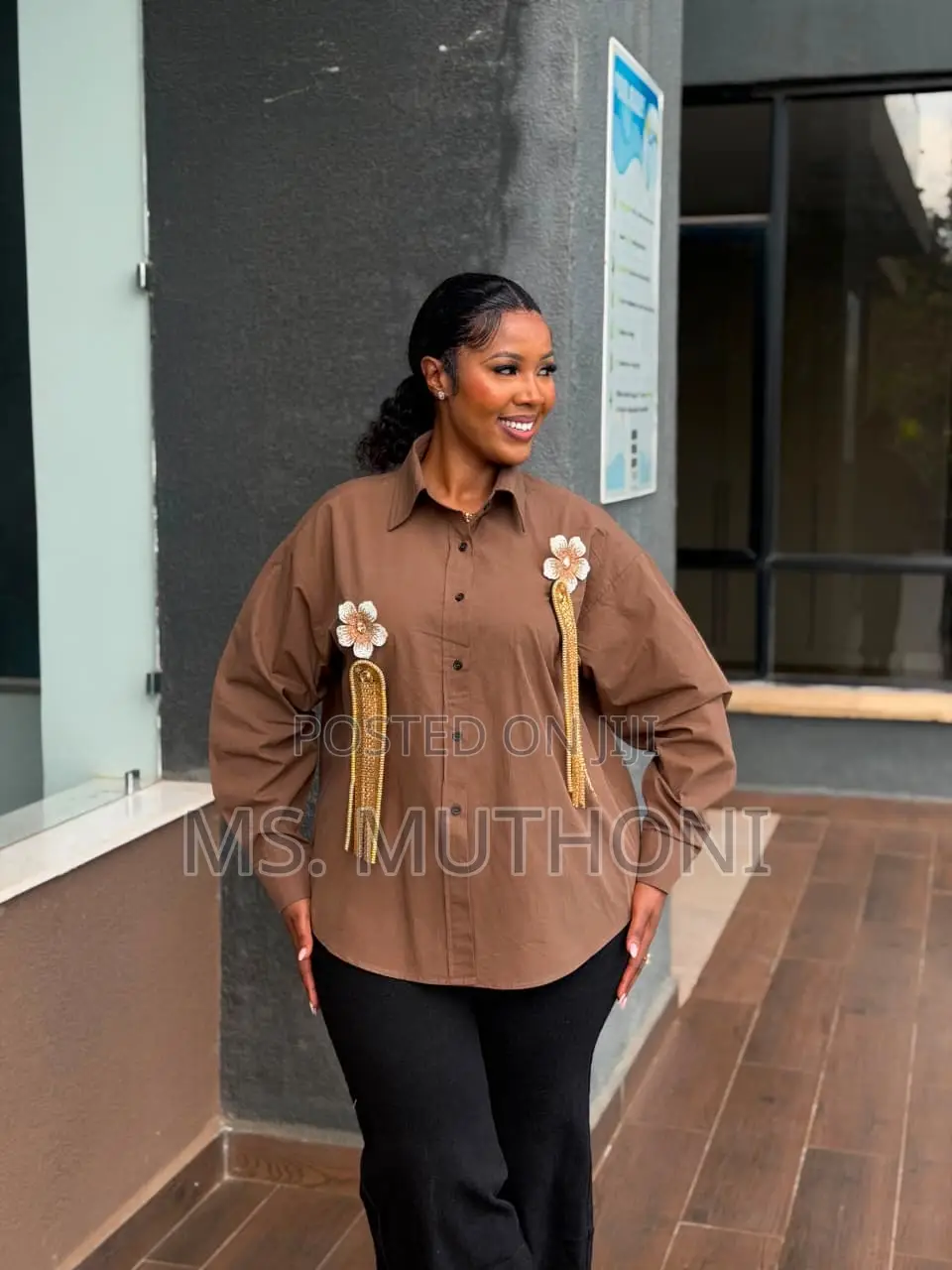 Button-Down Shirt With Embroidered Gold Metallic Floral