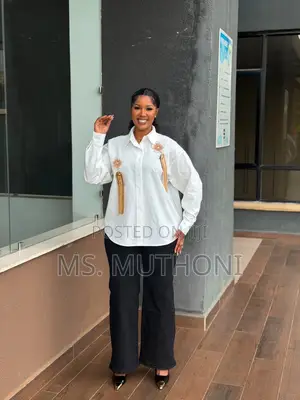 Button-Down Shirt With Embroidered Gold Metallic Floral