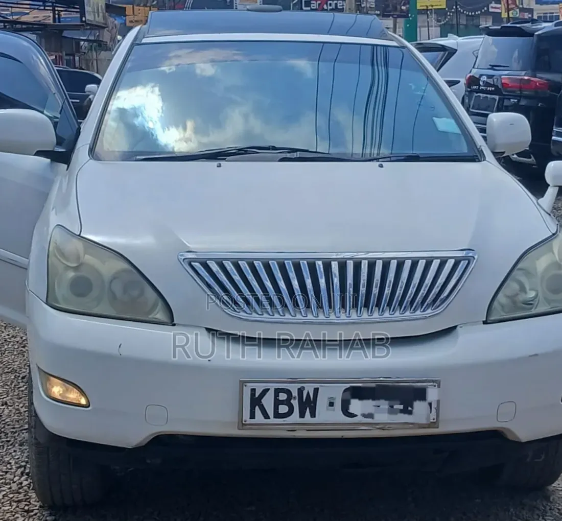 Toyota Harrier 2006 White
