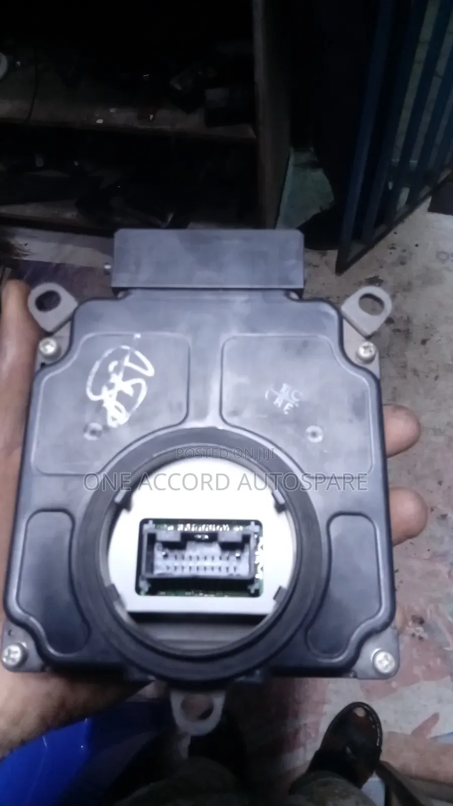 Headlight Controller/Computer/Ballast for Toyota Rav4