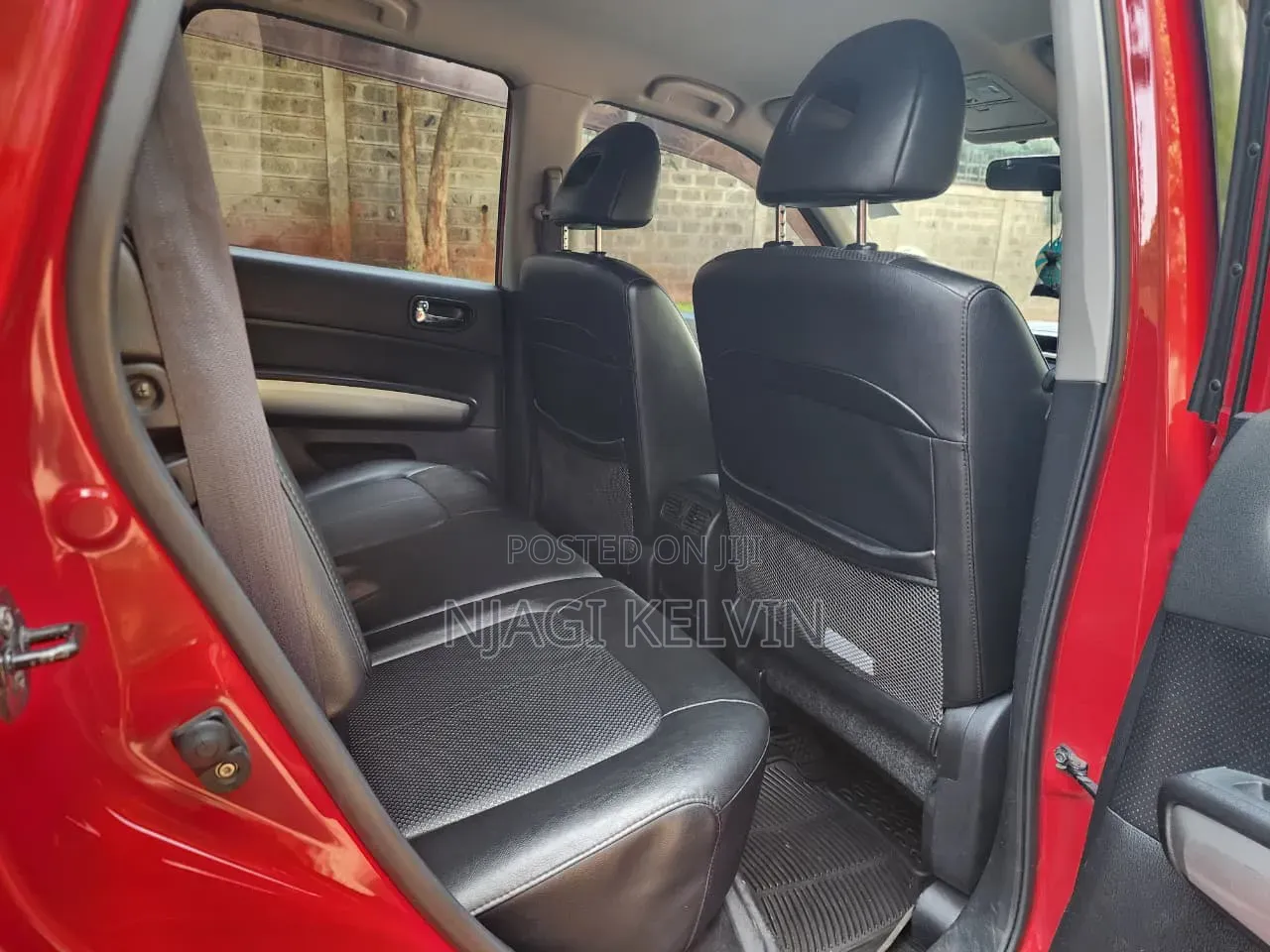 Nissan X-Trail 2.5 Petrol 4x4 SE 2010 Red