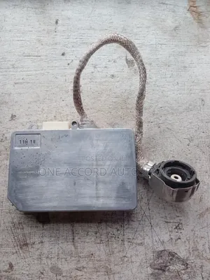 Headlight Ballast for Toyota Wish,Premio,Raum,Isis Etc