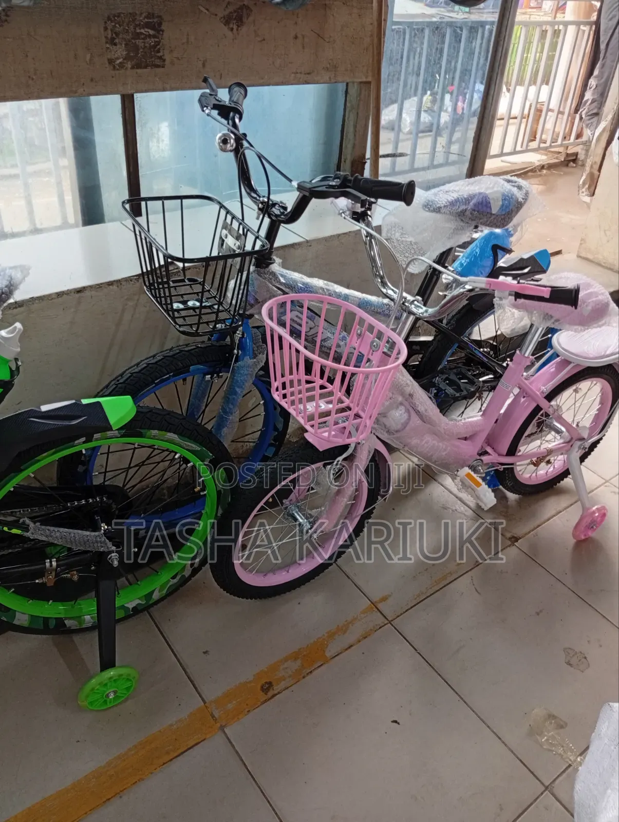 Pink Girls Bike Size 12