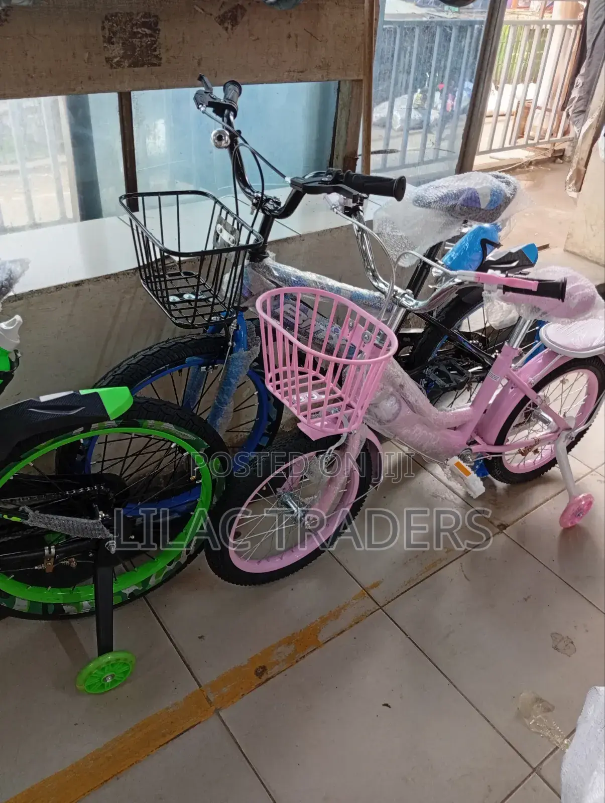 Pink Girls Bike Size 12