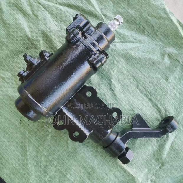 Steering Box for Isuzu Frr90