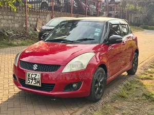 Suzuki Swift 2012 Red
