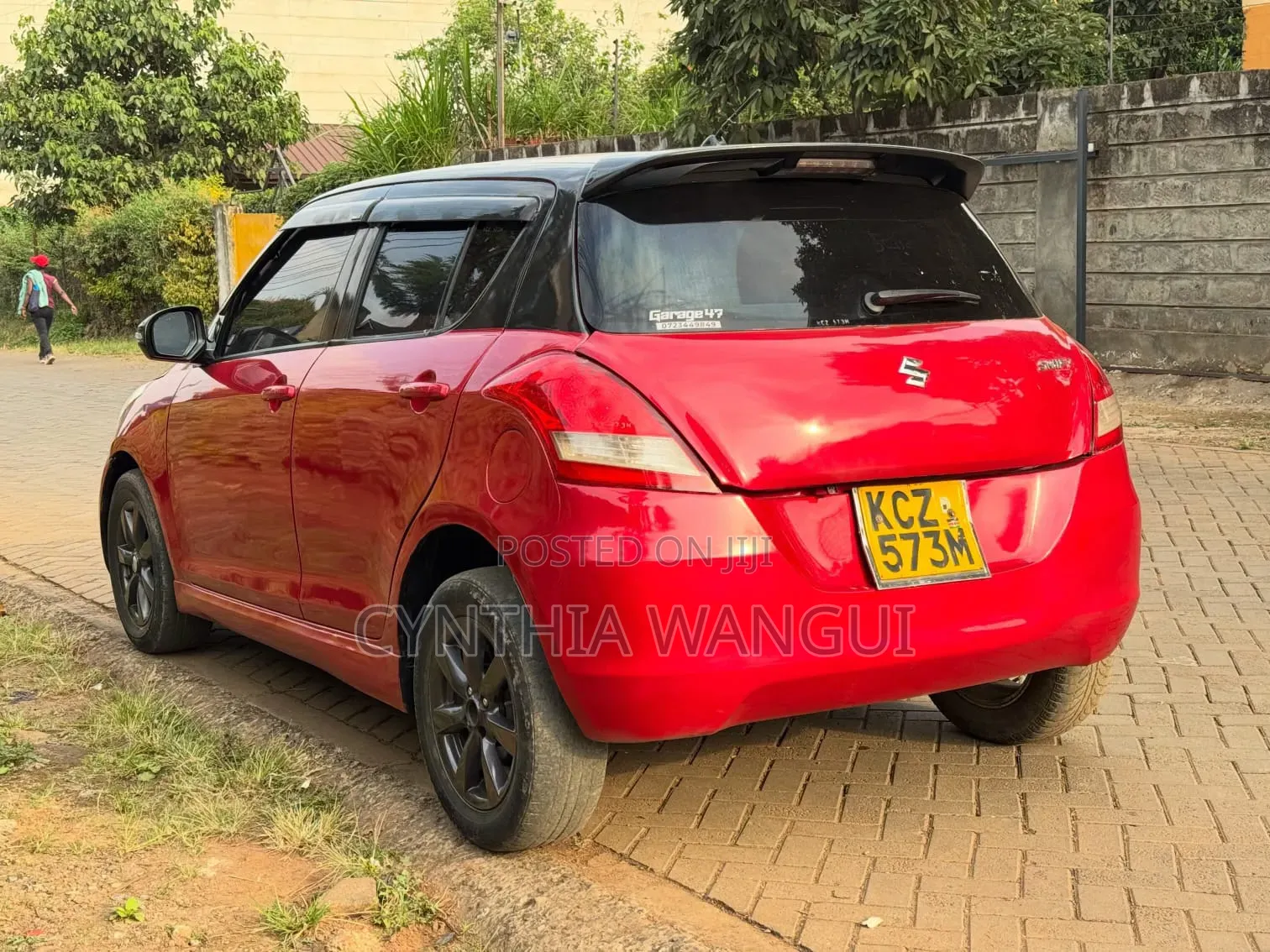 Suzuki Swift 2012 Red