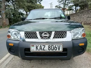 Nissan Hardbody 2007 Green