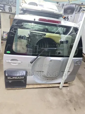 Prado 120 Boot With Wheel