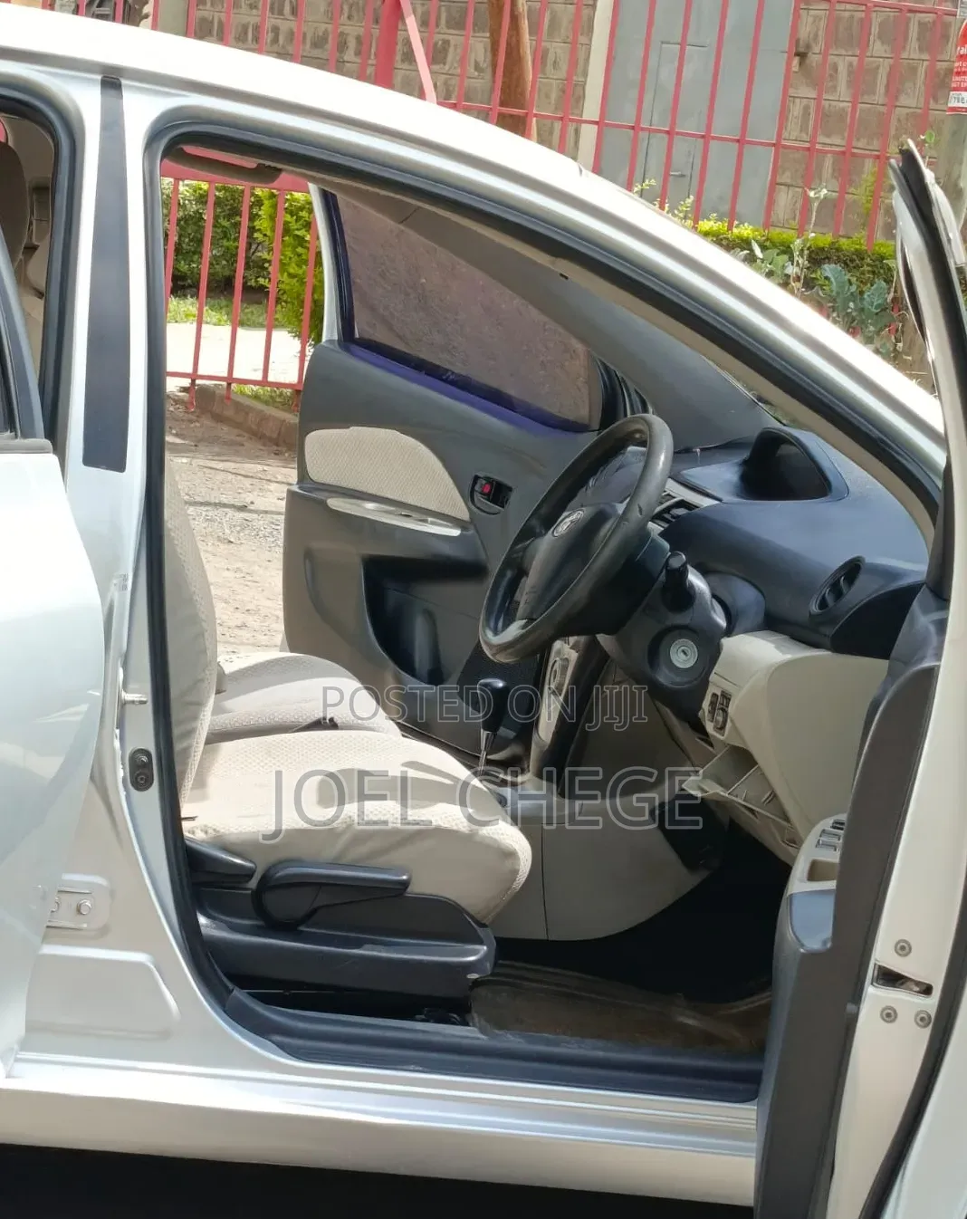 Toyota Belta 2006 Silver