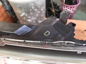 Prado 160 Headlight "D"