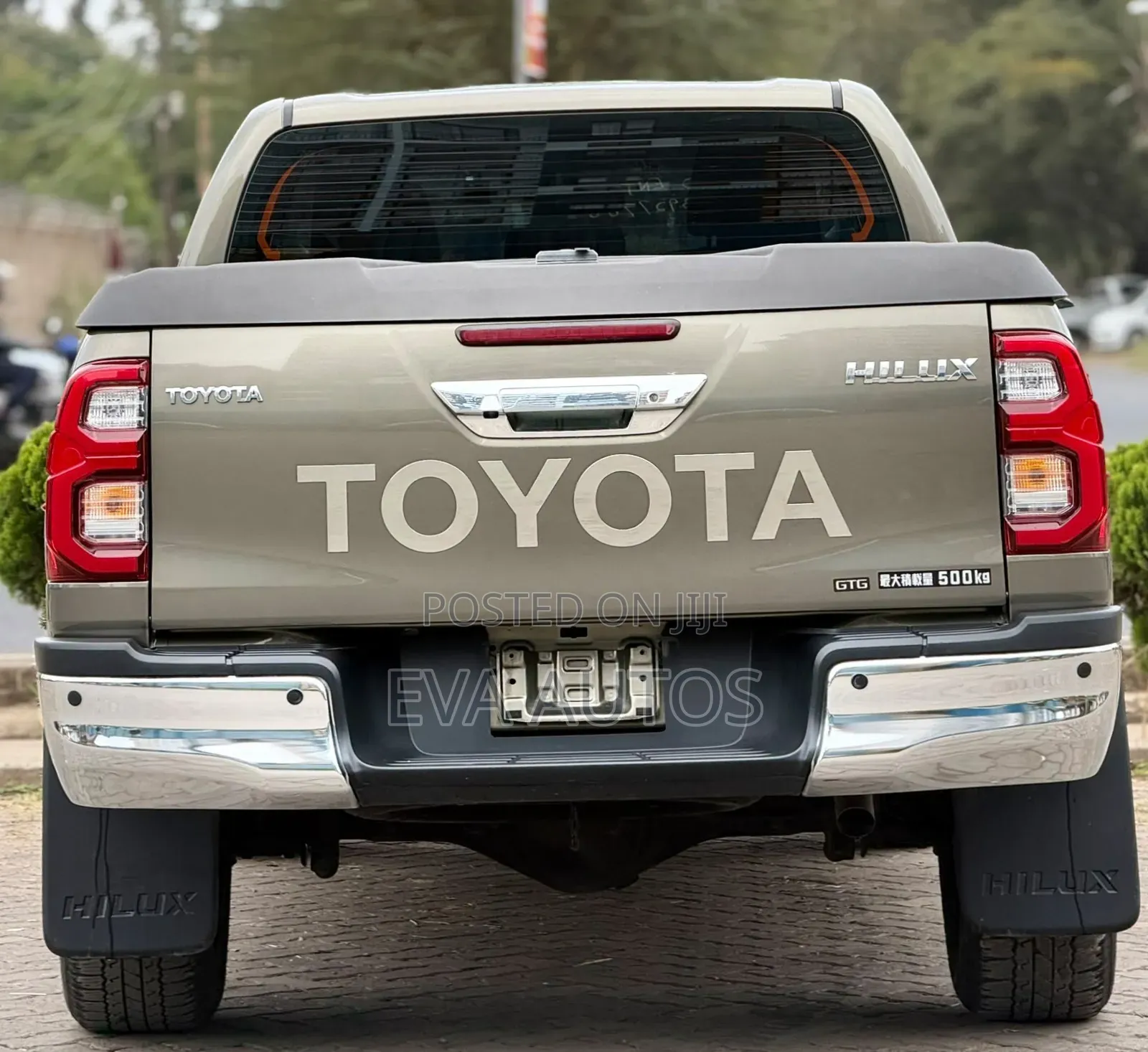Toyota Hilux 2021 Beige