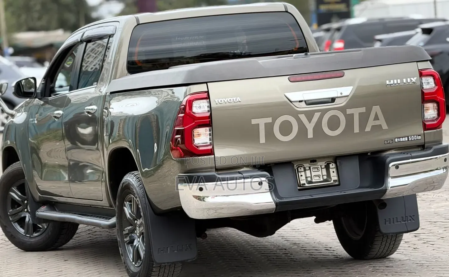 Toyota Hilux 2021 Beige