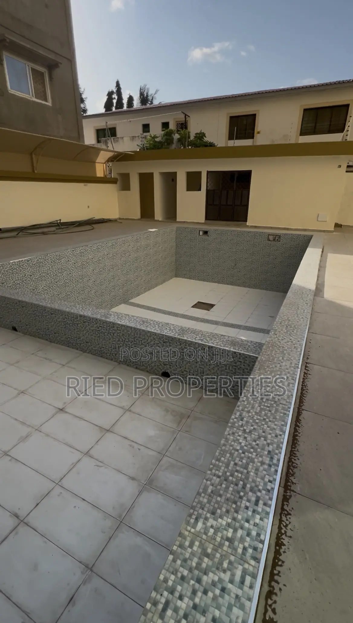 2bdrm Apartment in Malindi for sale