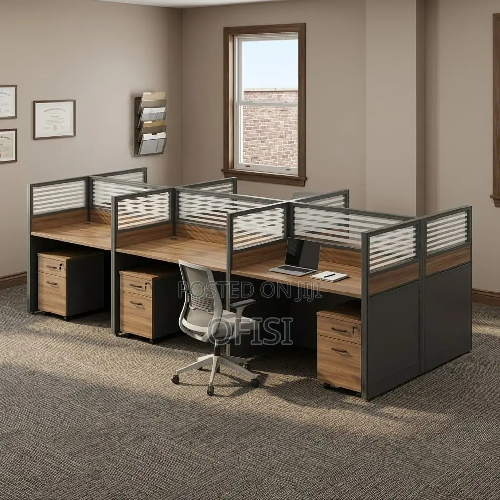Office Workstation; 6-Persons Modular New Office Workstation