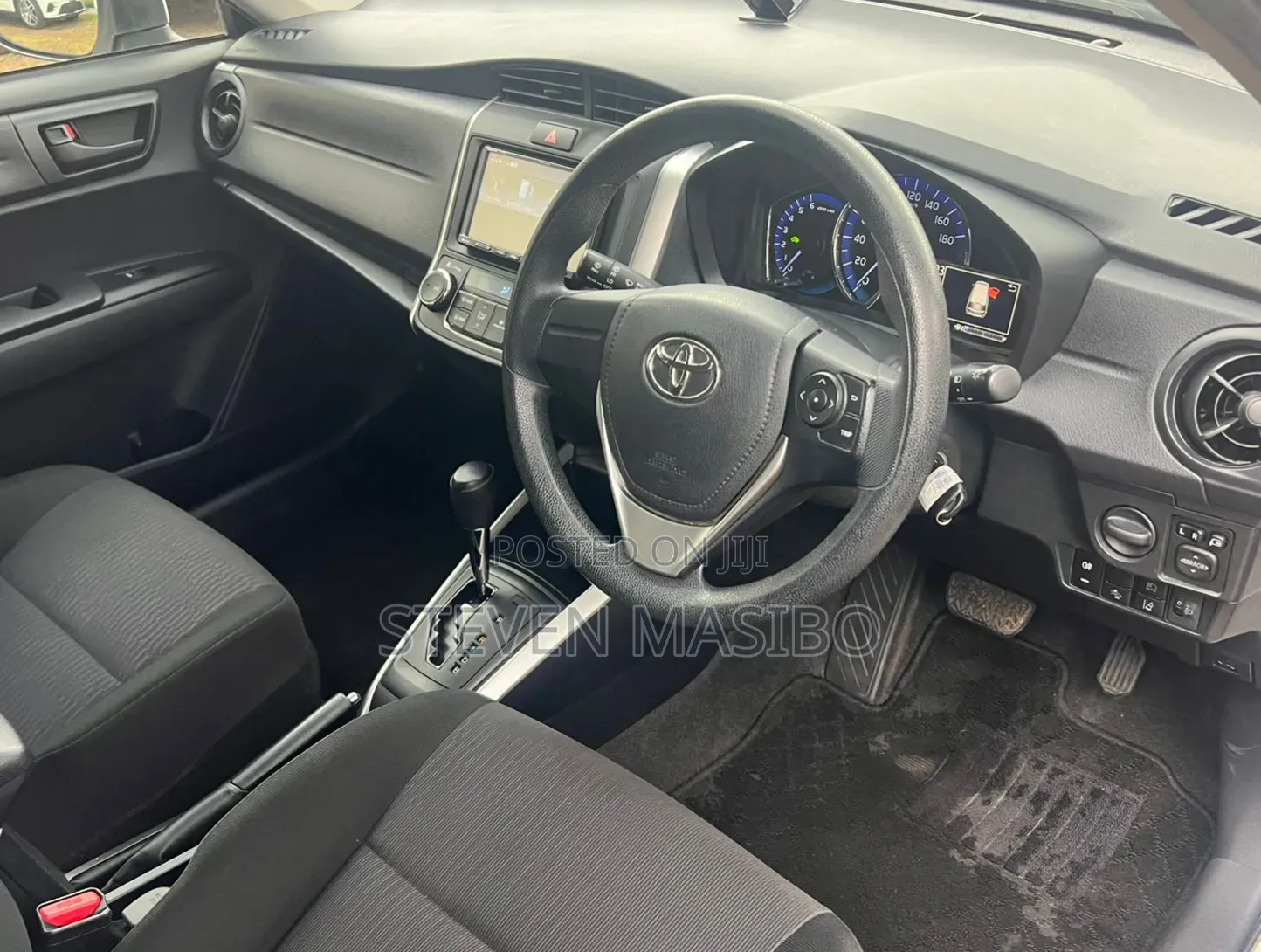 Toyota Corolla Fielder 2019 White