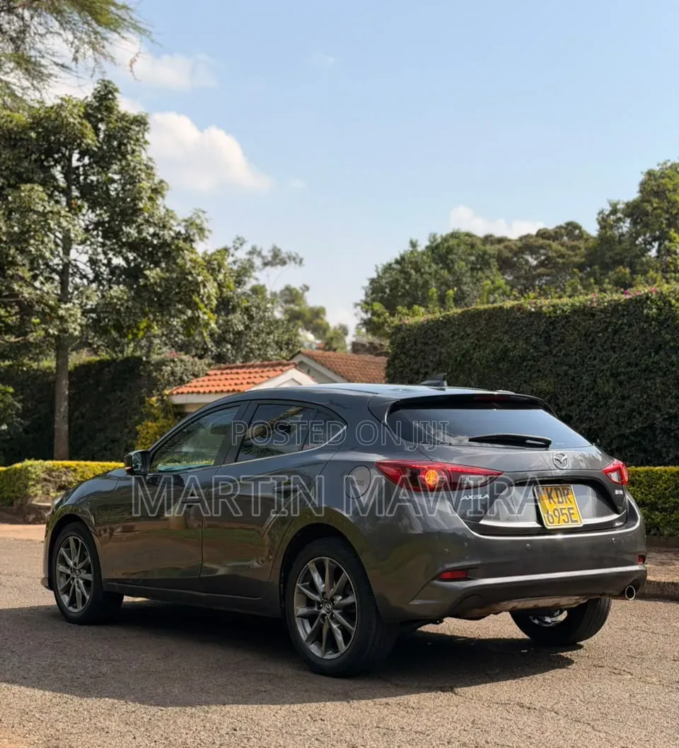 Mazda Axela 2016 Gray
