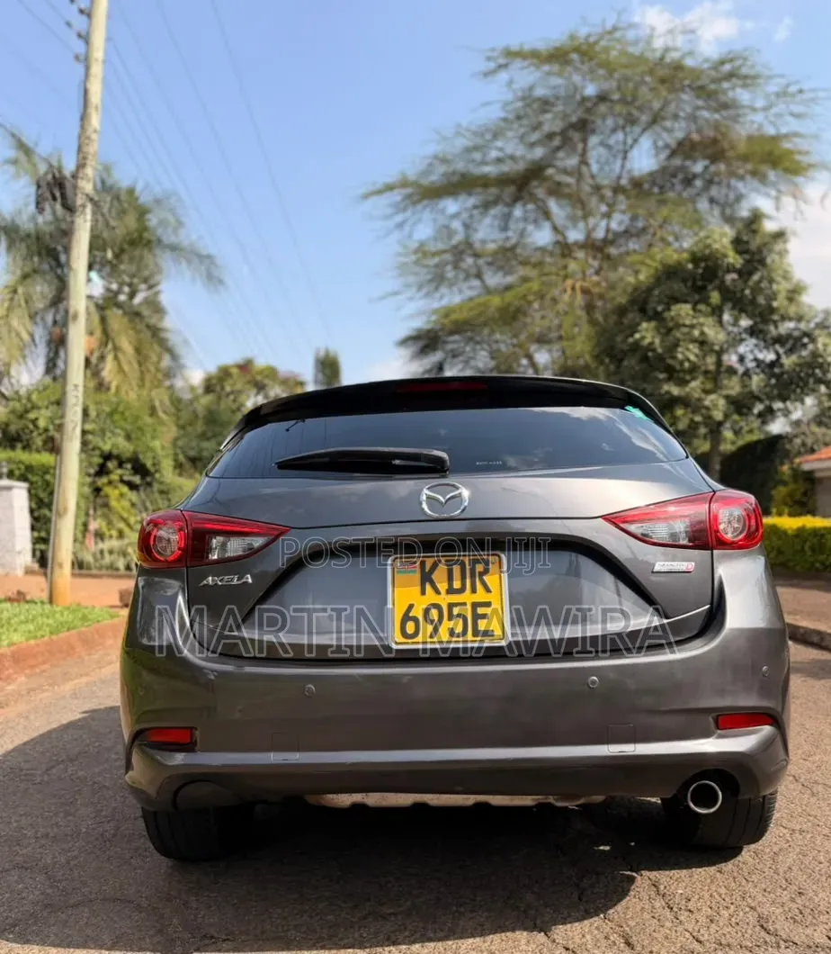 Mazda Axela 2016 Gray