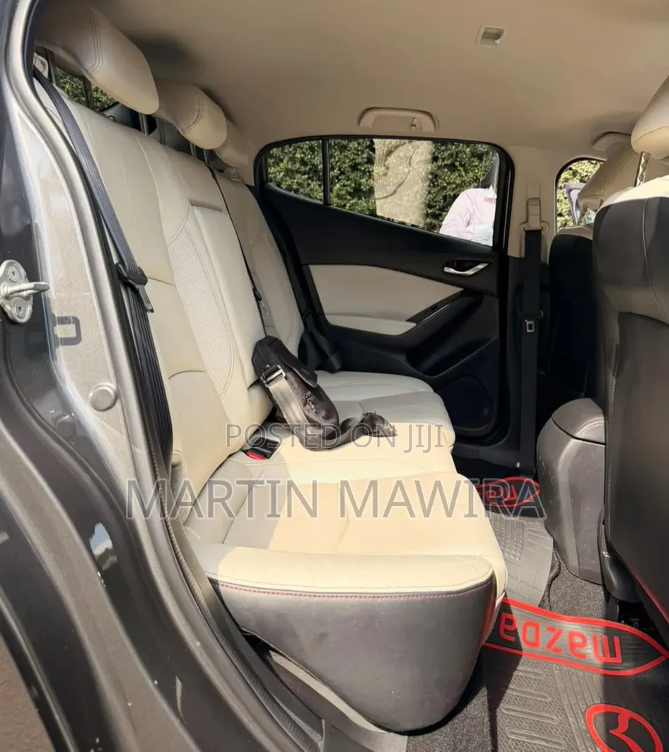 Mazda Axela 2016 Gray