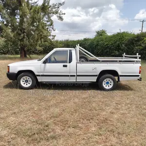 Mitsubishi L200 2005 White
