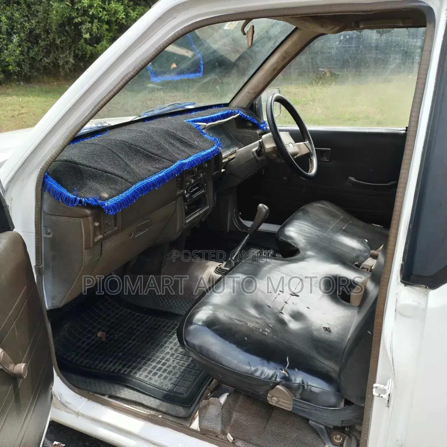 Mitsubishi L200 2005 White
