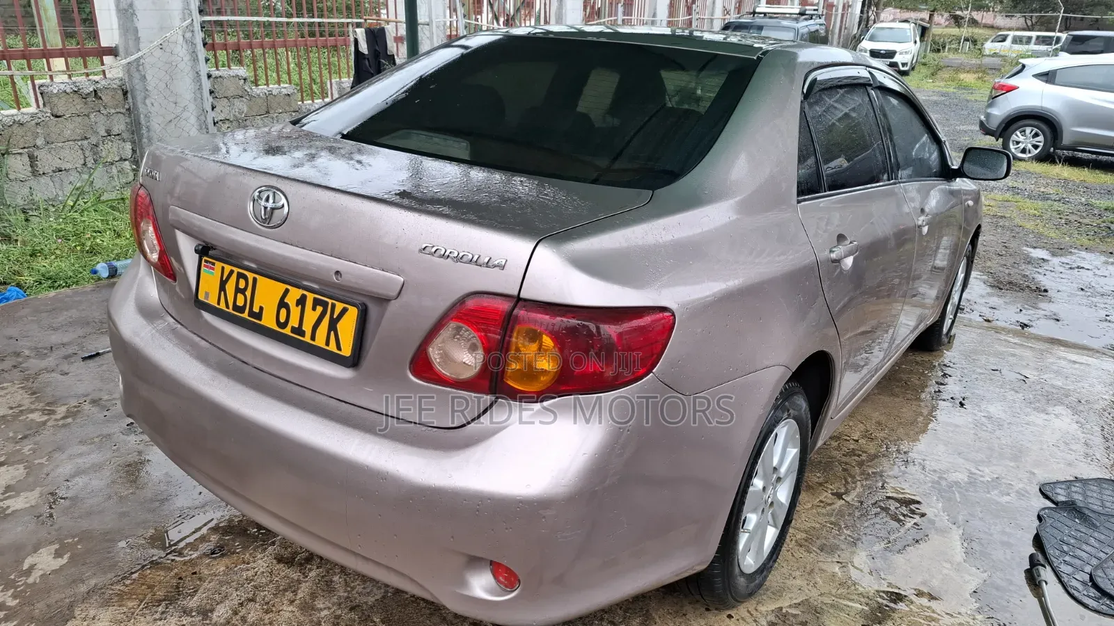 Toyota Corolla 2006 Pink