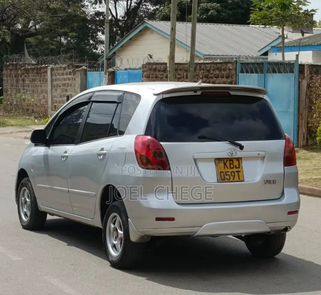 Toyota Corolla Spacio 2003 Silver