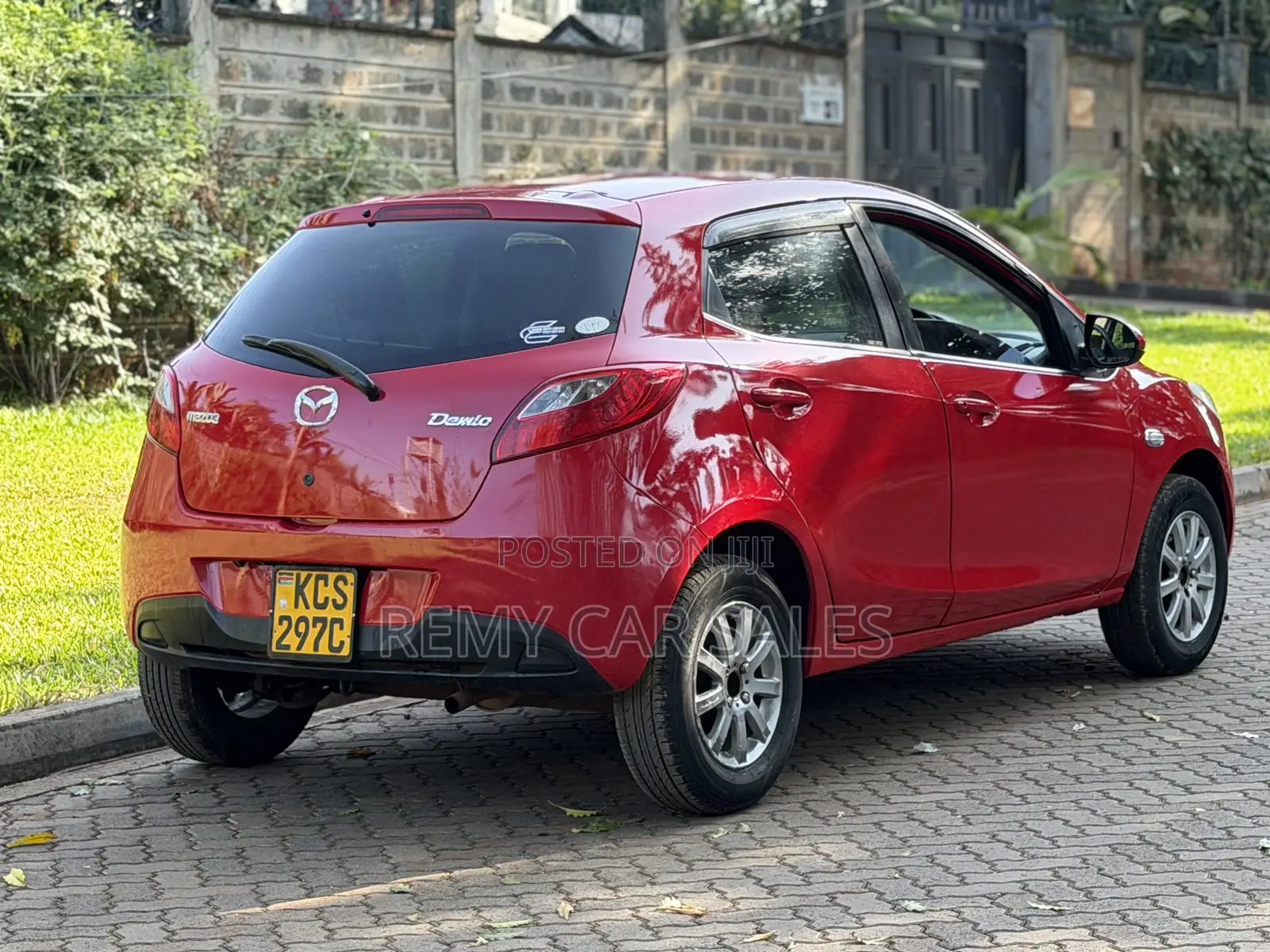 Mazda Demio 2012 Red
