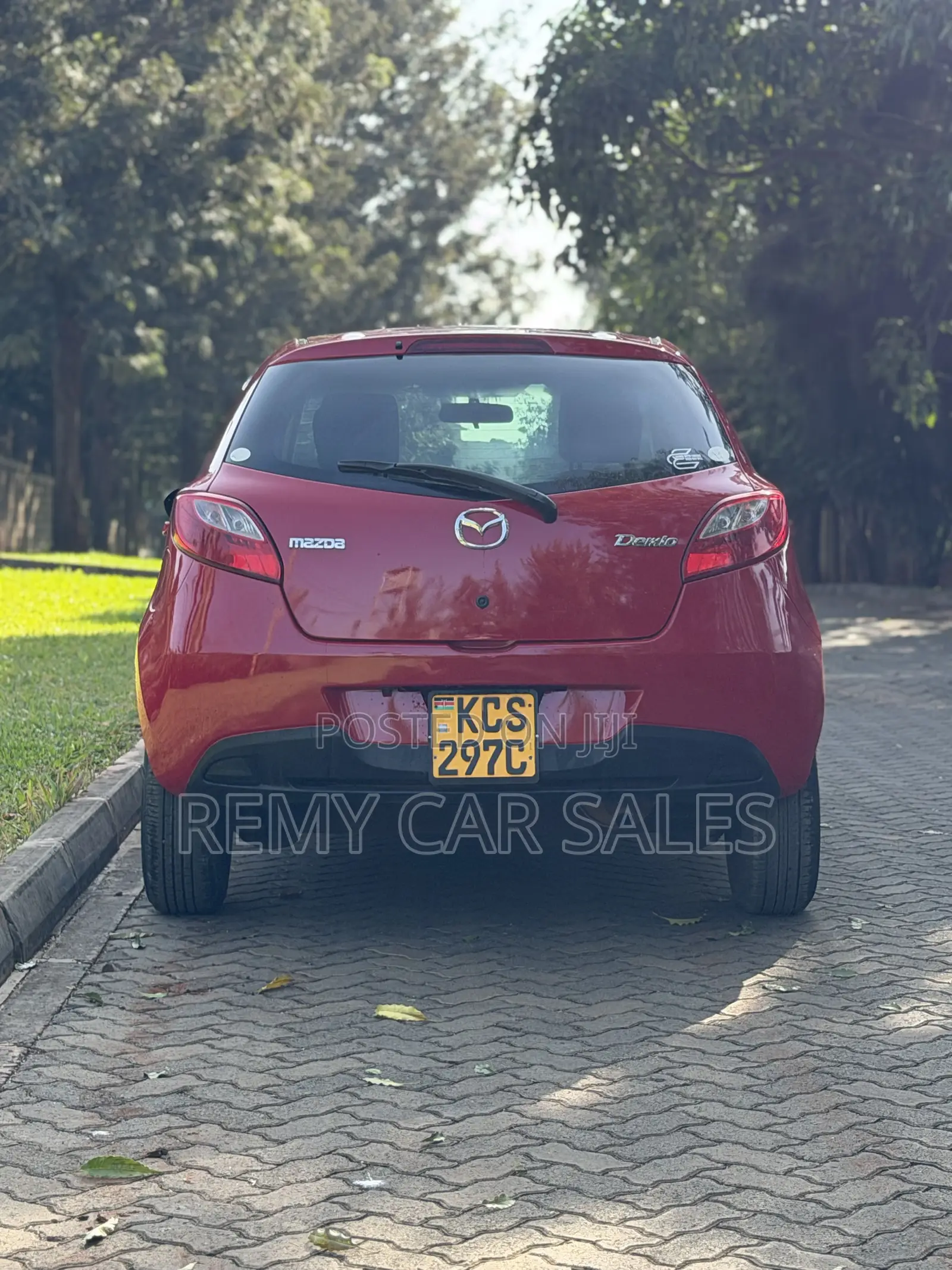 Mazda Demio 2012 Red