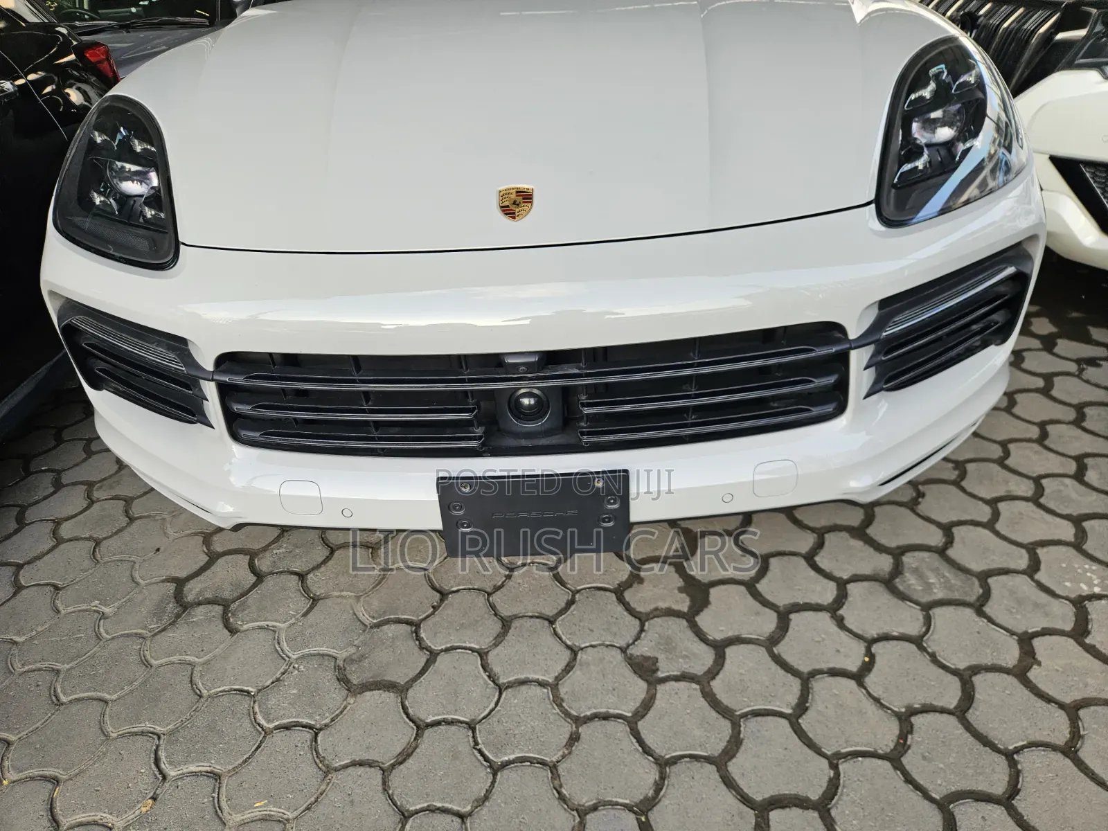 Porsche Cayenne 2022 White