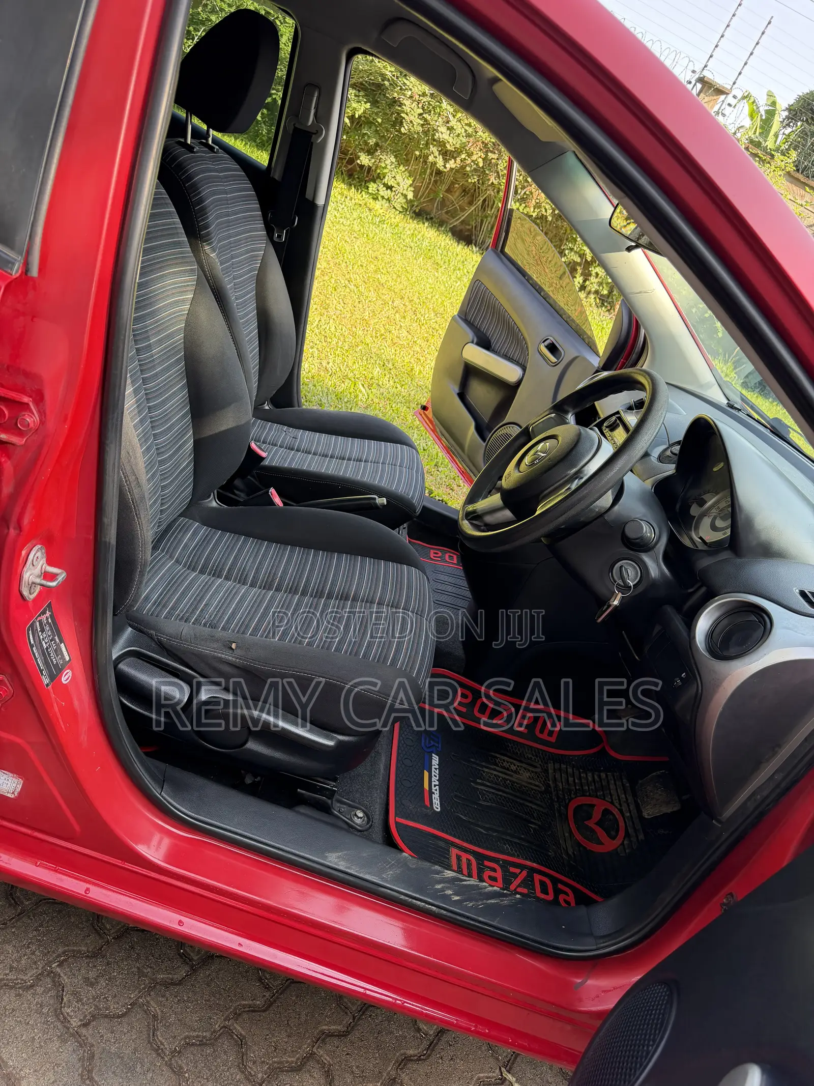 Mazda Demio 2012 Red