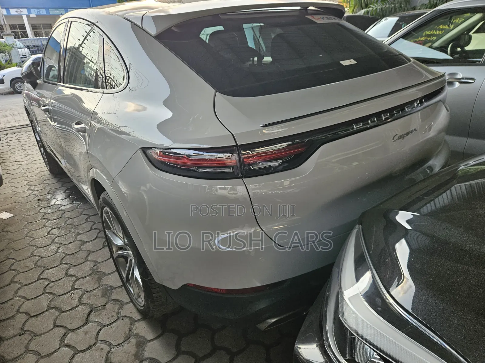 Porsche Cayenne 2022 White