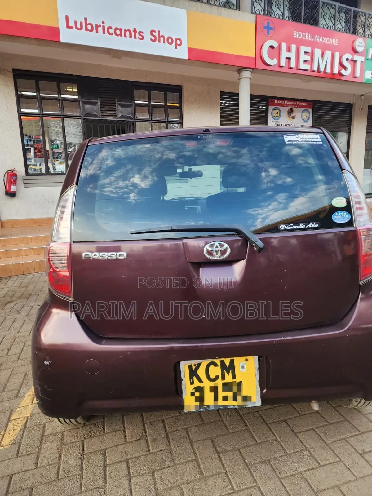 Toyota Passo 2010 Maroon