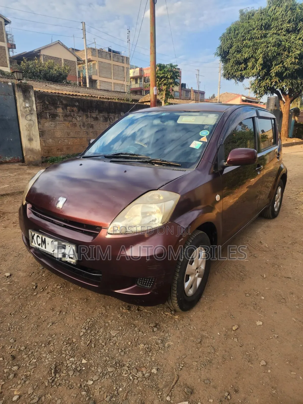 Toyota Passo 2010 Maroon