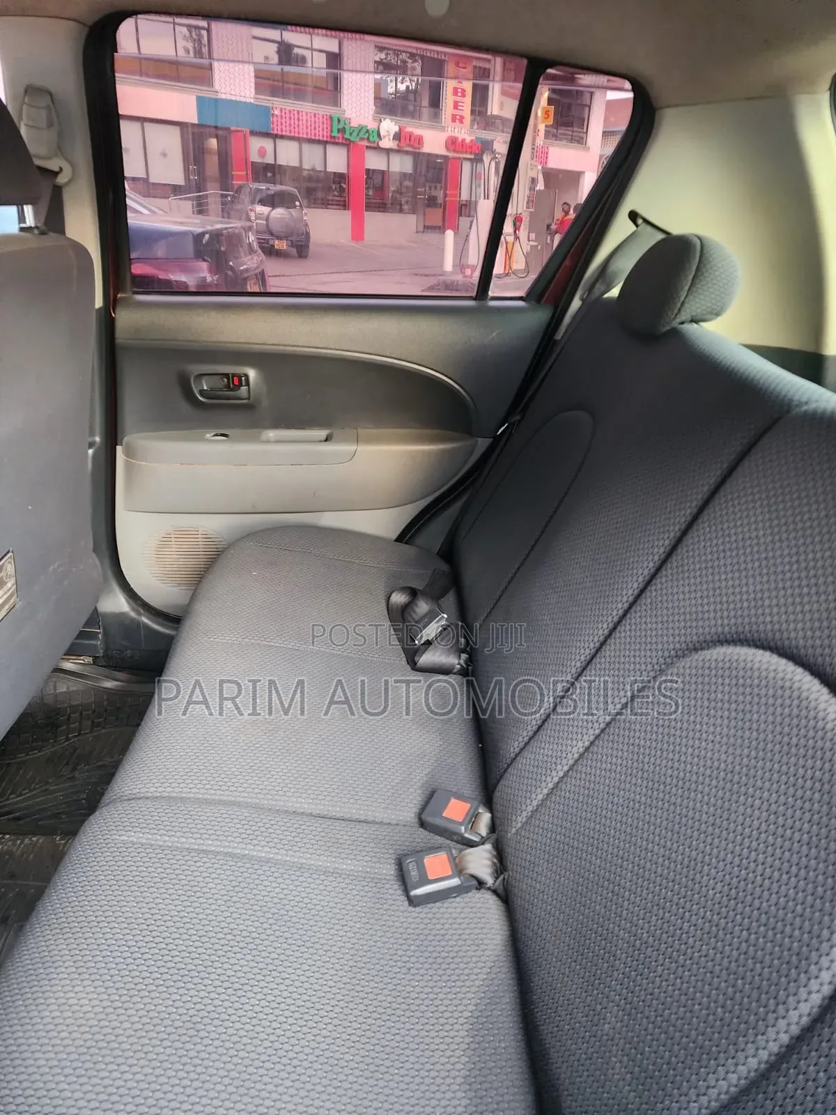 Toyota Passo 2010 Maroon