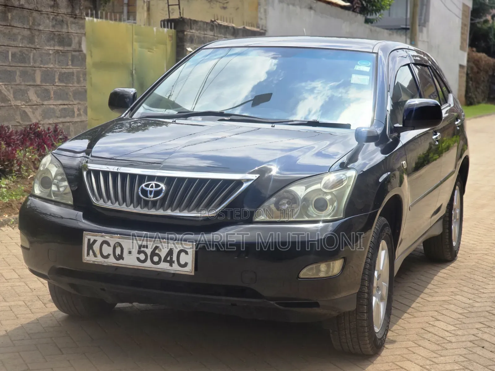 Toyota Harrier 2012 Black