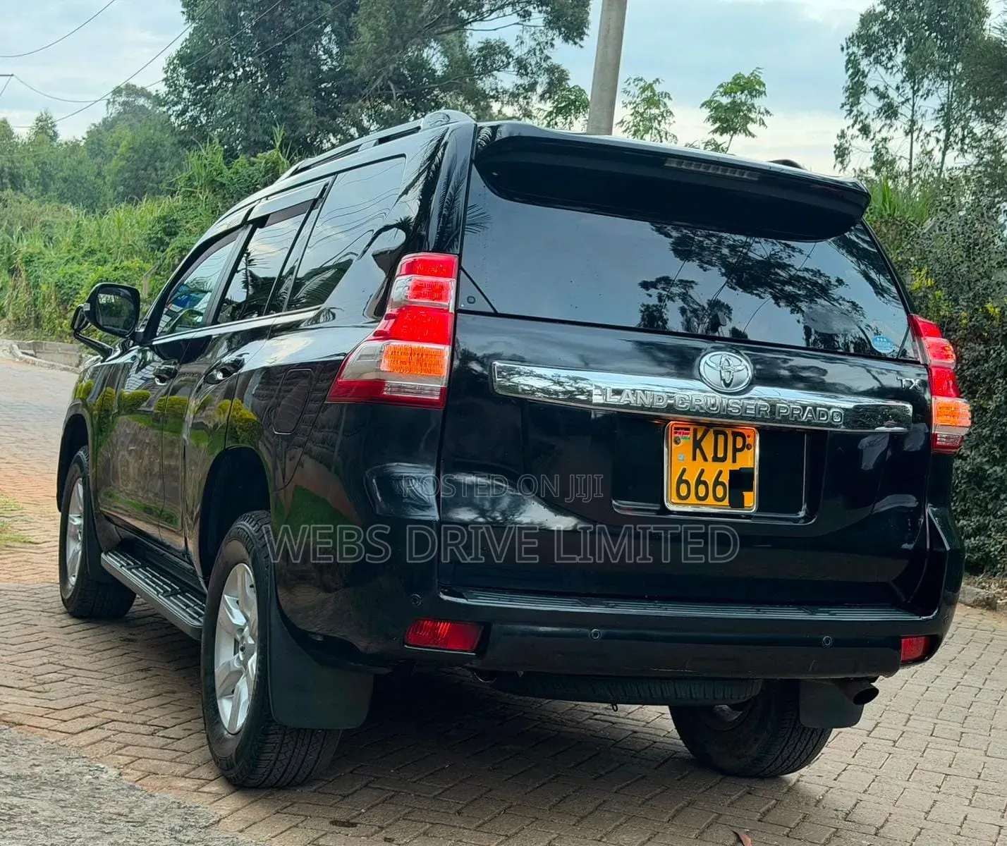 Toyota Land Cruiser Prado 2017 Black