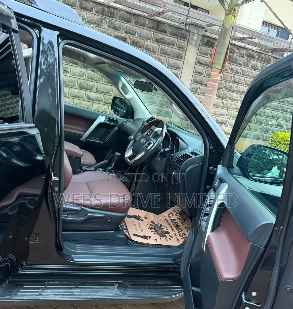 Toyota Land Cruiser Prado 2017 Black
