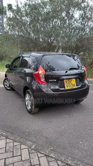Nissan Note 2014 Purple