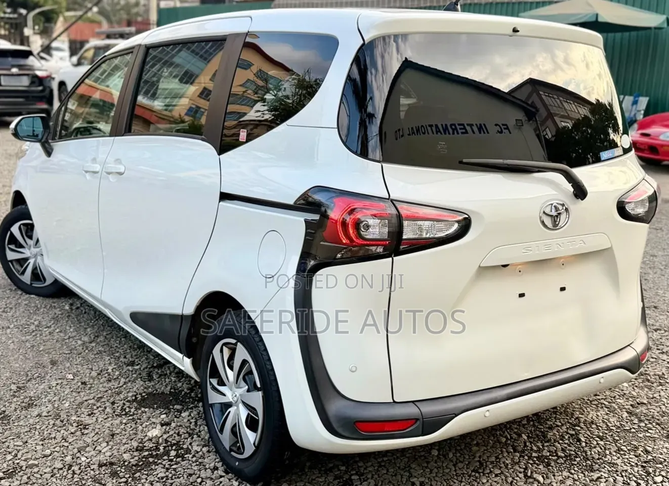 Toyota Sienta 2020 White
