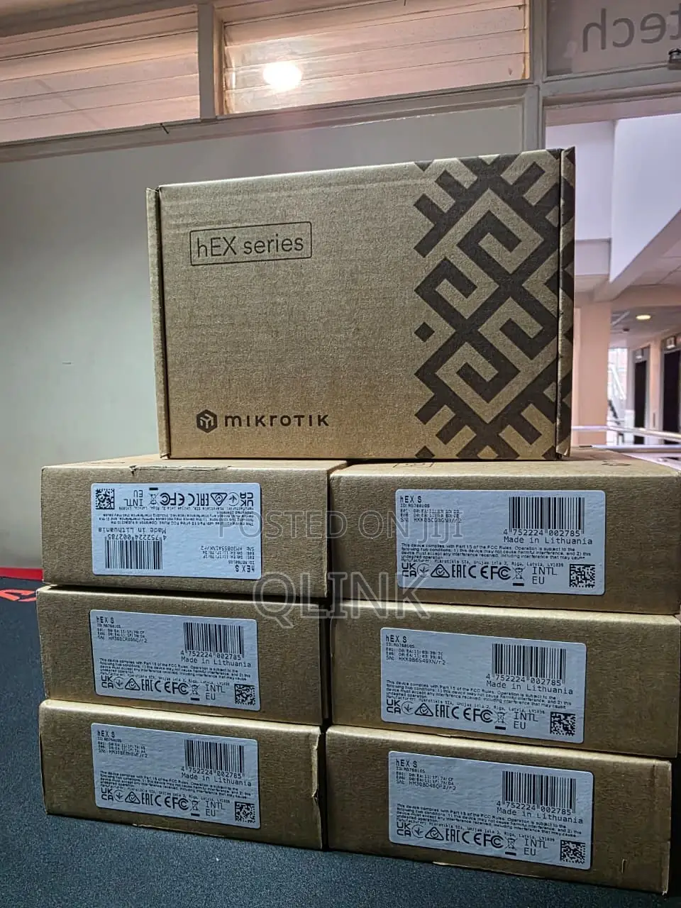 Mikrotik Rb951ui-2nd Hap Indoor Wireless Router