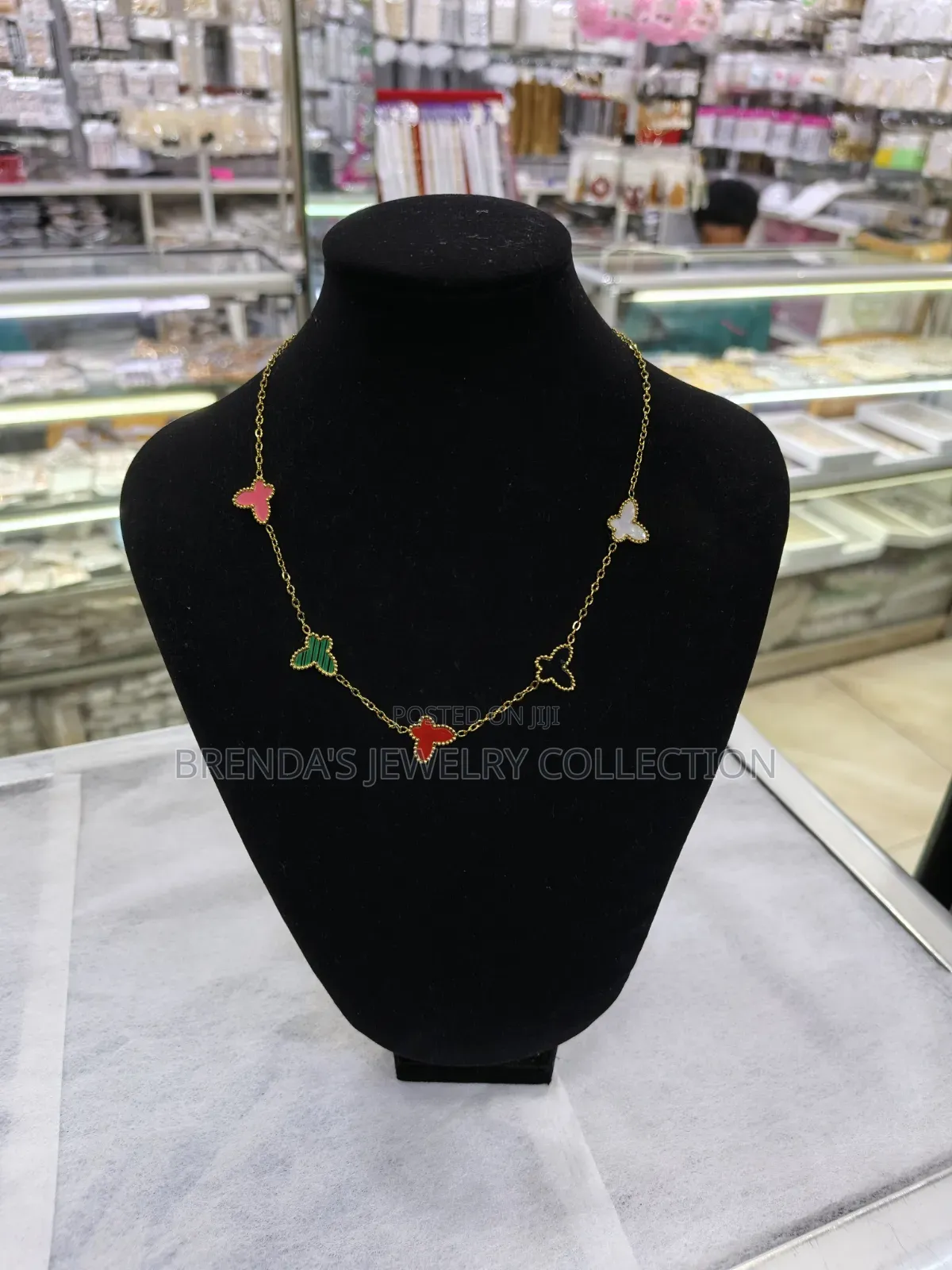 Gold Clover Necklace