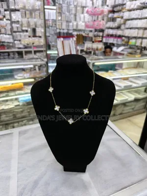 Gold Clover Necklace