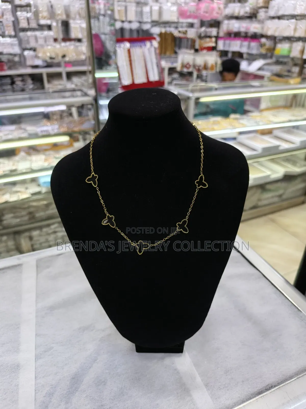 Gold Clover Necklace