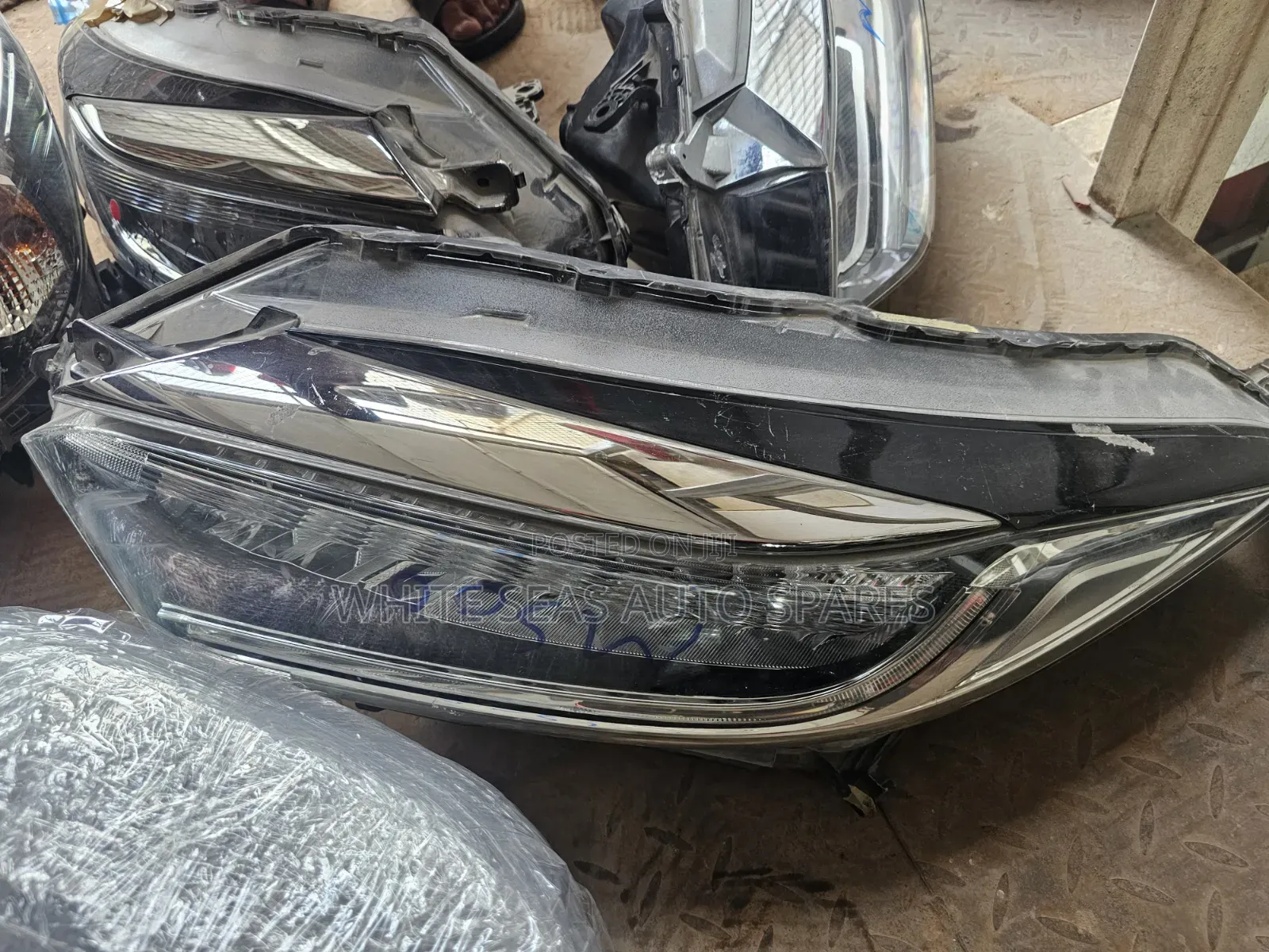 Honda Vezel 2018 Headlight