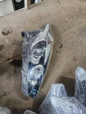 Sienta 2018 Headlight