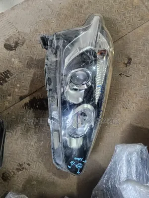 Sienta 2018 Headlight